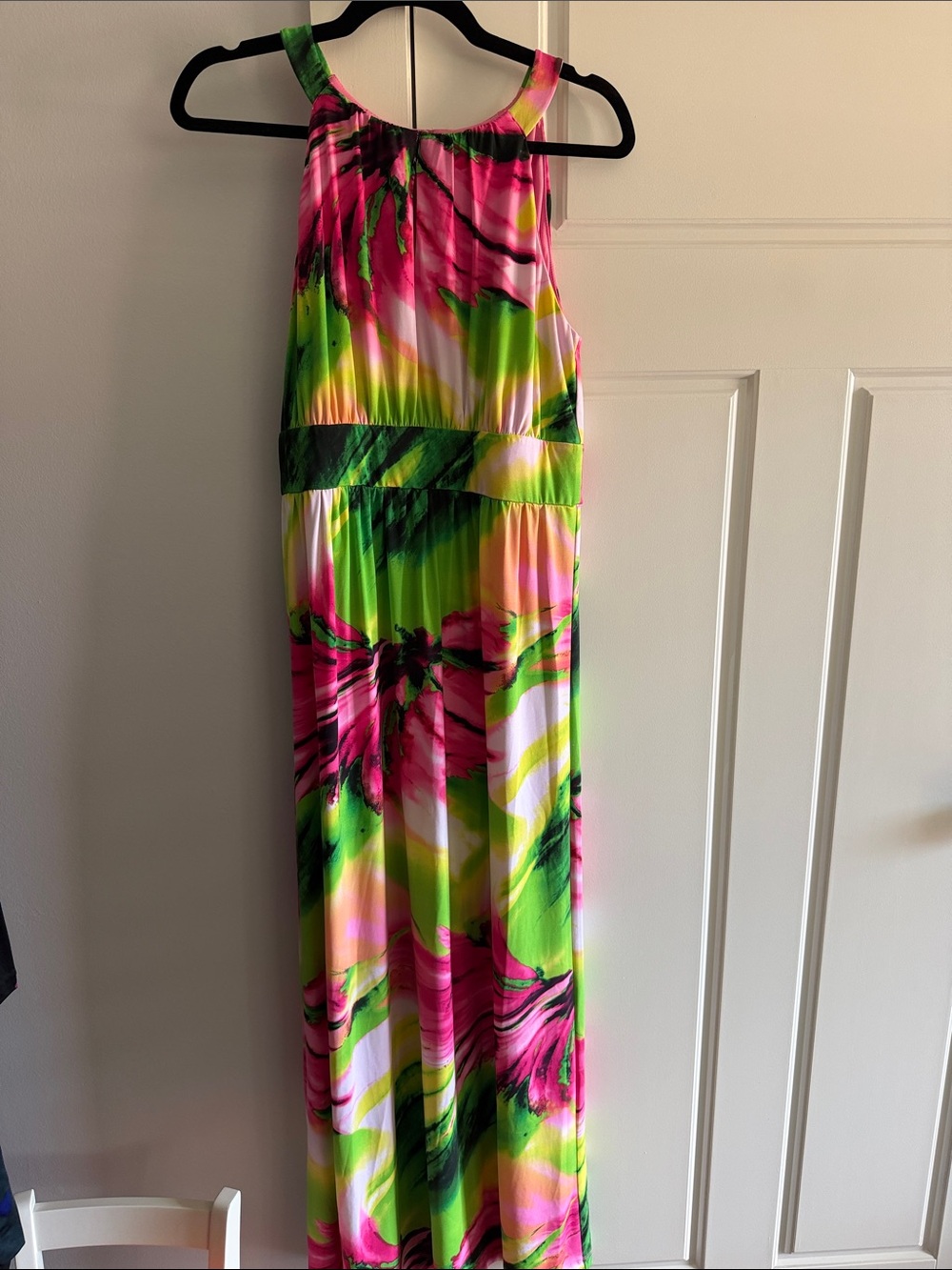 Carmen Bold Pink & Green Floral Maxi Dress - Sleeveless Summer Style
